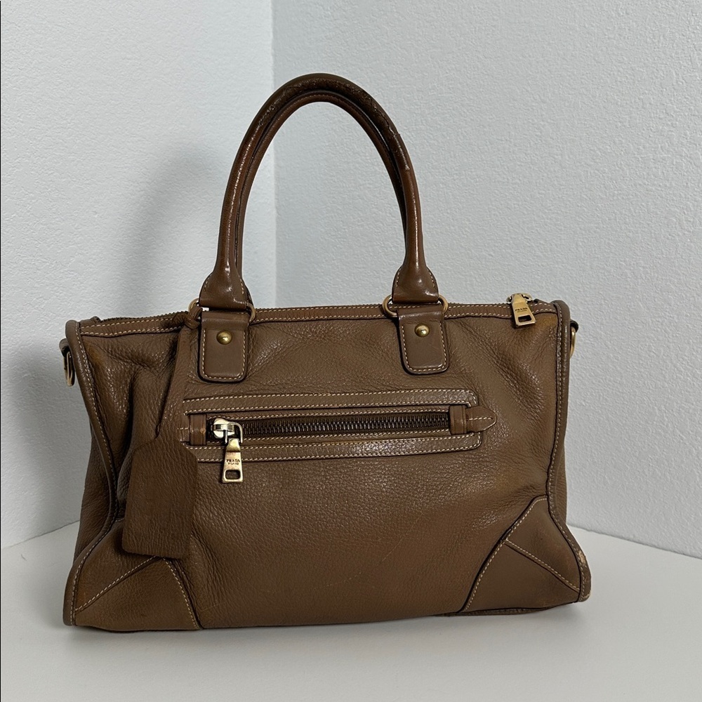 💯Authentic Prada Leather Handbag🍀 - Picture 8 of 17
